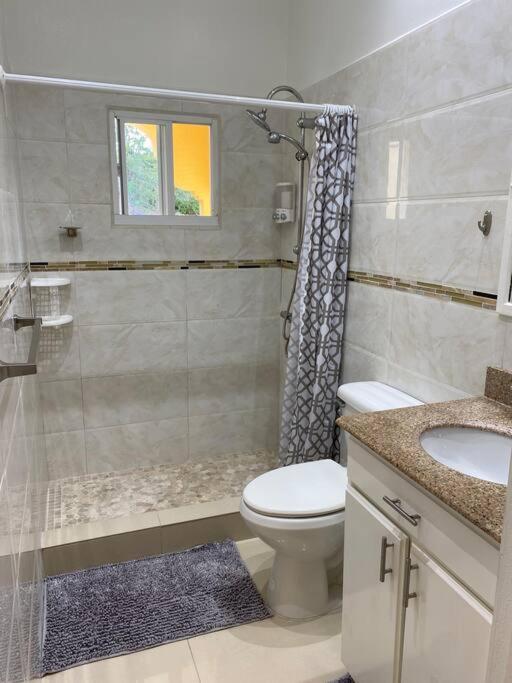 Lovely 2 Bedroom Apartment In Quiet Neighborhood! ฟิลิปส์เบิร์ก ภายนอก รูปภาพ