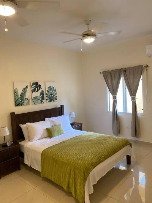 Lovely 2 Bedroom Apartment In Quiet Neighborhood! ฟิลิปส์เบิร์ก ภายนอก รูปภาพ