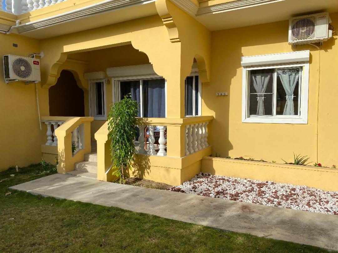 Lovely 2 Bedroom Apartment In Quiet Neighborhood! ฟิลิปส์เบิร์ก ภายนอก รูปภาพ